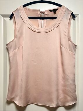 EUC Banana Republic Sleeveless Satin Blouse Feminine Peachy Pink Blush L Petite